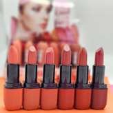 رژلب جامد پوکه مخملی vov