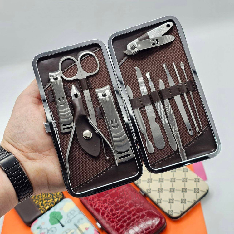 ست مانیکور سایز متوسط 12 تکه