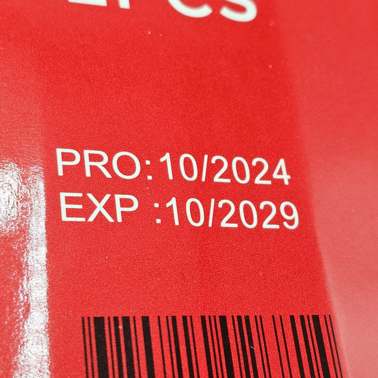 کرم پودر و کرم گریم فوقالعاده کلارنس