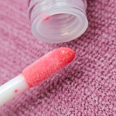 رژلب مایع و لیپ گلاس شاین دار مجیک