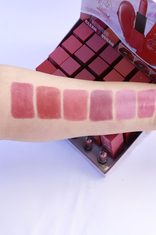 رژلب جامد برند ارتسکین