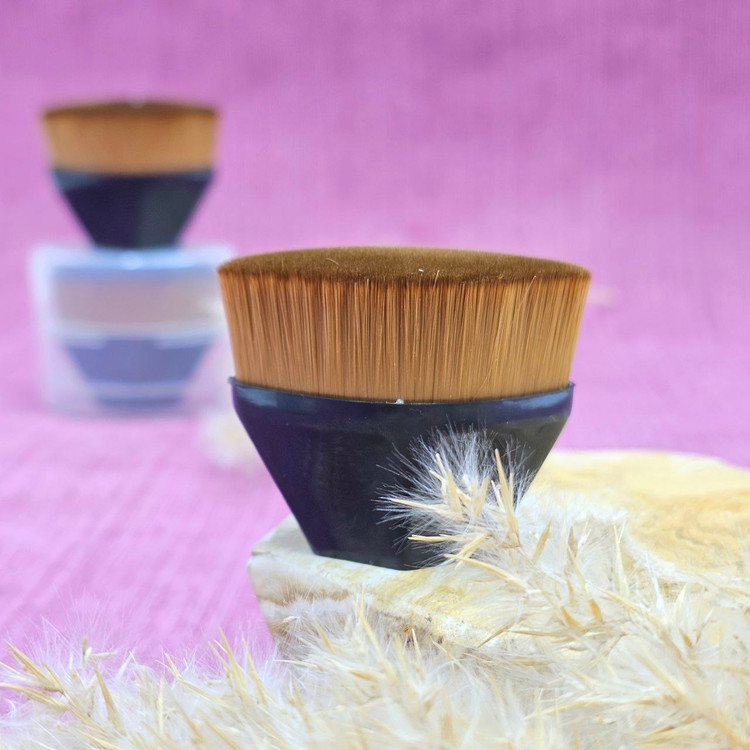 براش جادویی کرم پودر