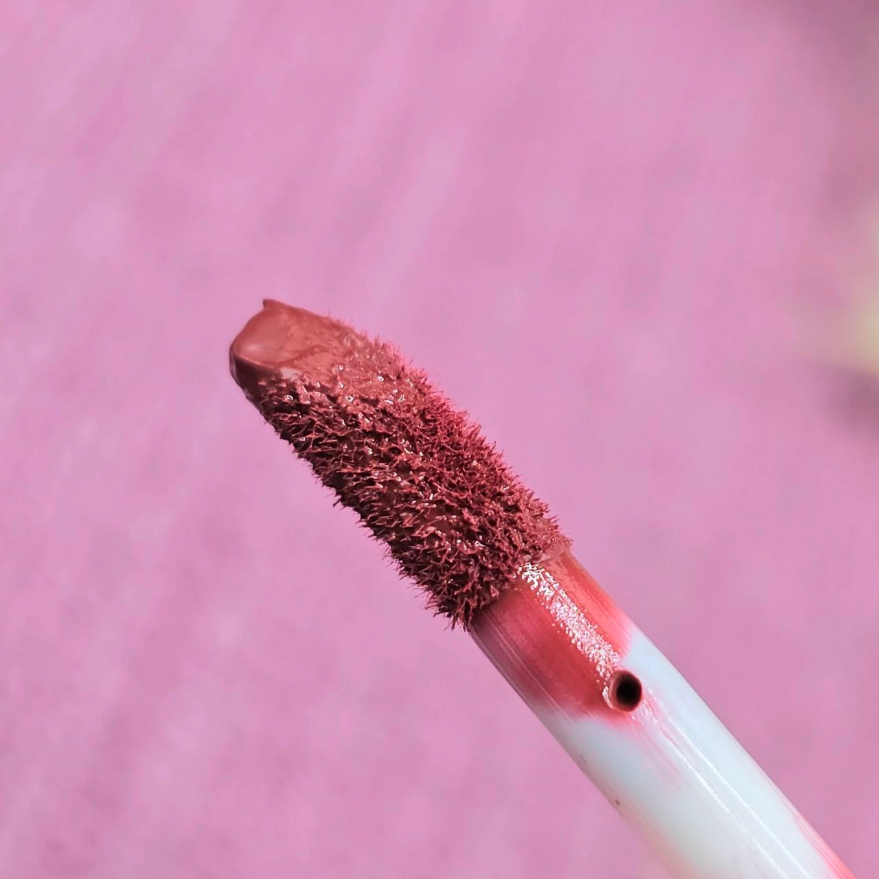 رژلب های مایع برند ارتسکین Artskin