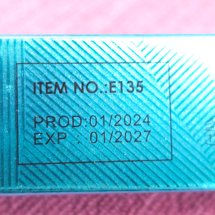 ریمل فرچه مویی رنگ آبی