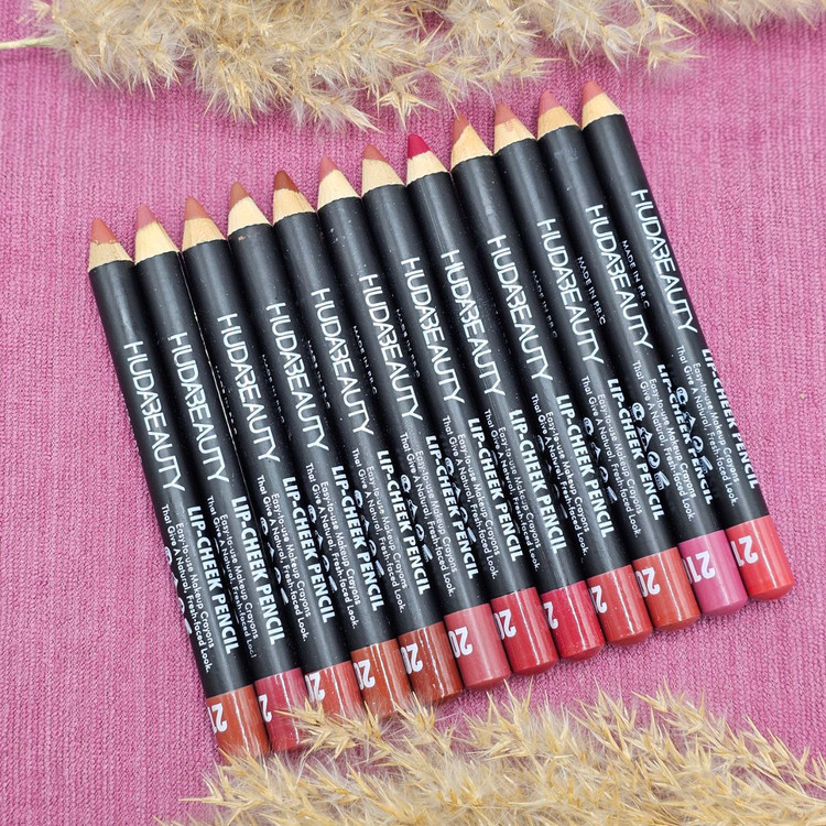 رژلب مدادی هدی بیوتی