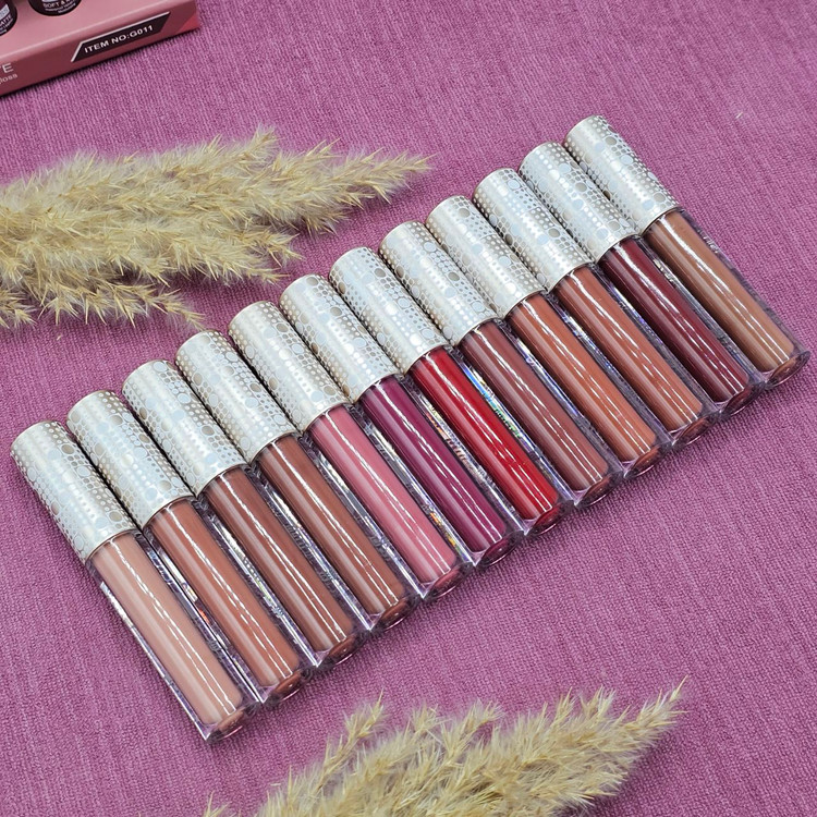 رژلب مایع ضد آب گلاریس کله سفید و طلایی