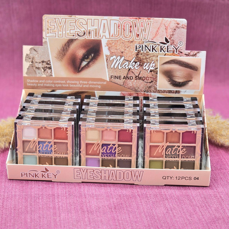 سایه نه رنگ مات و اکلیلی