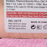 رژلب مایع مات برند کویدن رز کله استوانه ای