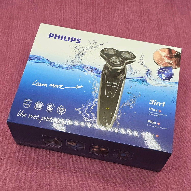 ریش تراش سه کاره (کله سه تیغ . خط زن . موزن)برند فیلیپس RQ_1250