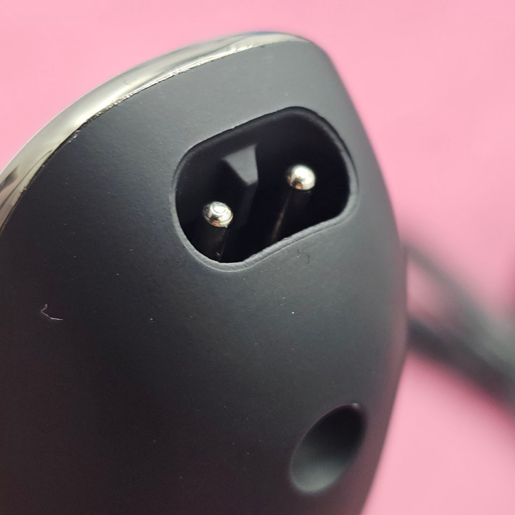 ریش تراش سه کاره (کله سه تیغ . خط زن . موزن)برند فیلیپس RQ_1250