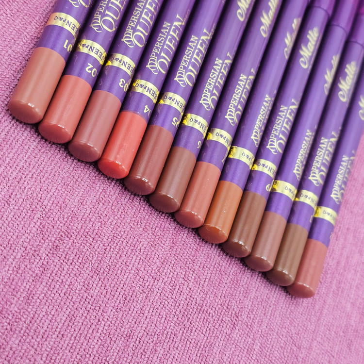 رژلب مدادی نرم و رنگ بندی نود برند پرشین کوئین