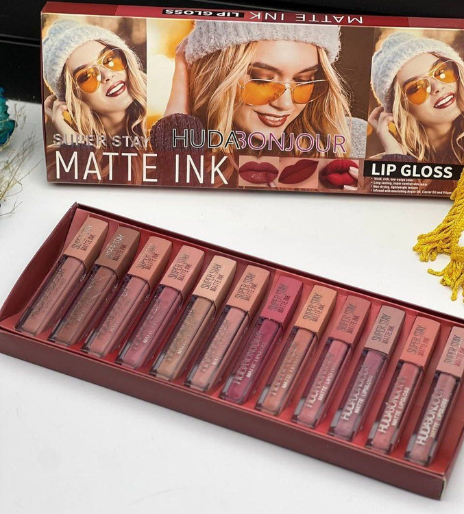 رژلب مایع مات و مخملی برند هدی بنجور