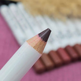 رژلب مدادی نرم و مخملی برند مدا