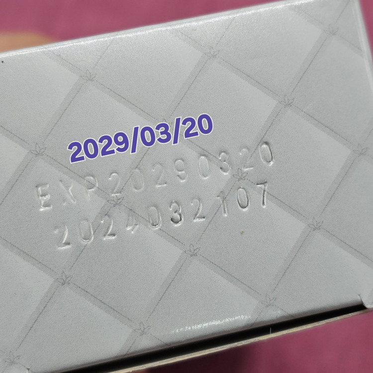 ضدآفتاب کلاژن حلزون حاوی BB کرم