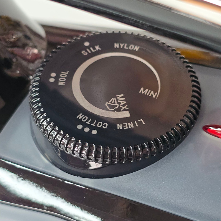 اتو بخار هوشمند برند روگن مدل RU_1010