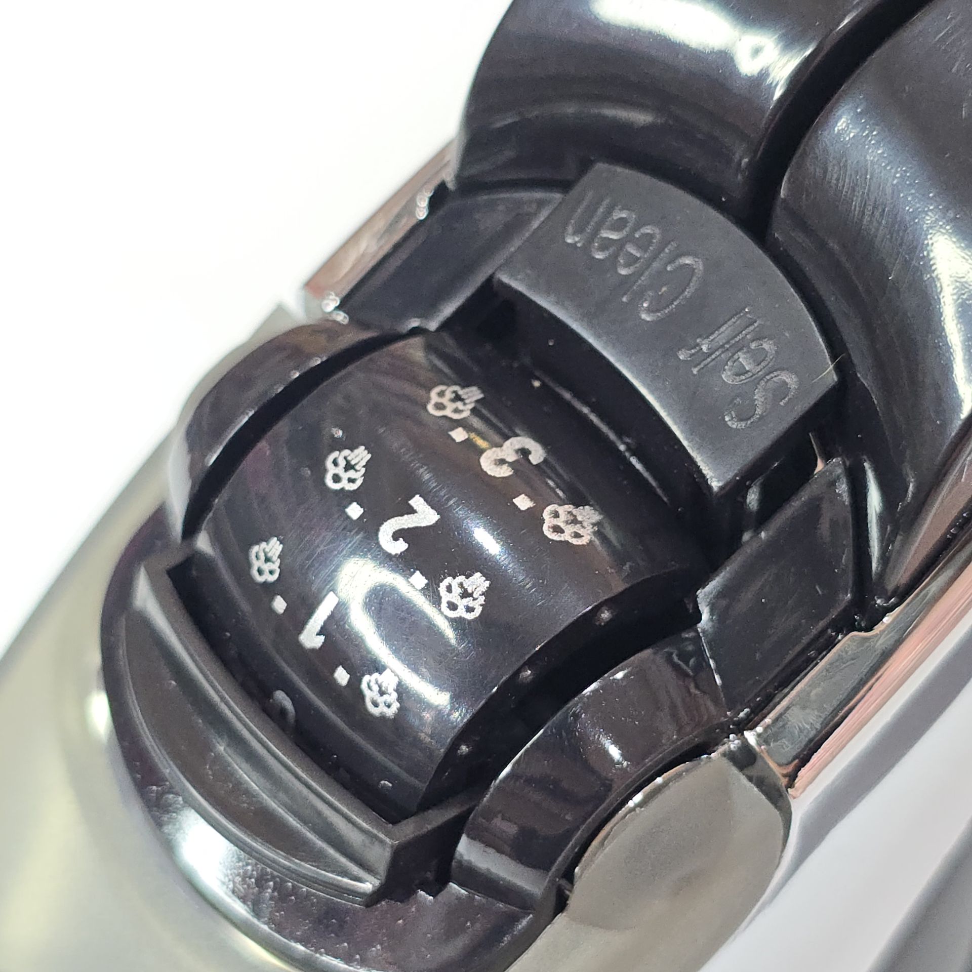 اتو بخار هوشمند برند روگن مدل RU_1010