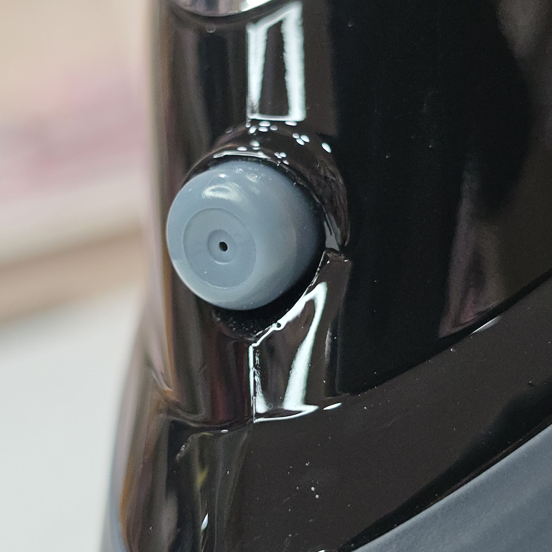 اتو بخار هوشمند برند روگن مدل RU_1010