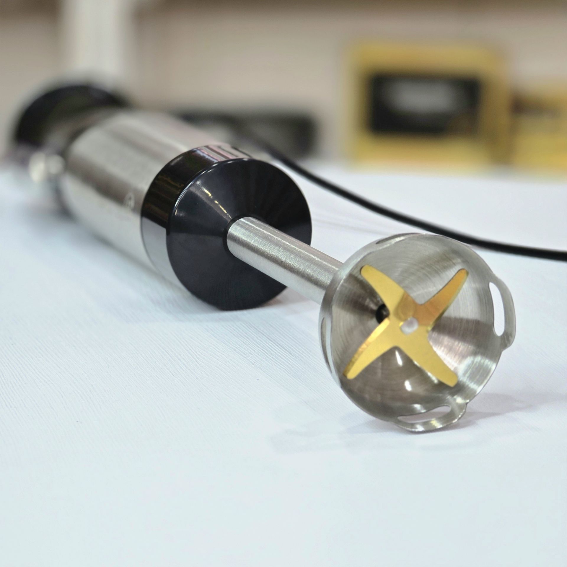 گوشت کوب برقی تک کاره برند روگن مدل RU_2230