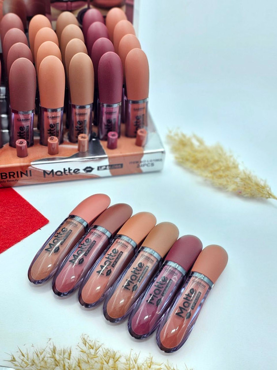 رژلب مایع مات و ضدآب و مخملی و سبک با رنگبندی نود برند لیدی بیوتی