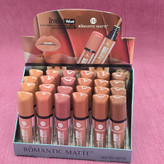 رژلب ضدآب و 24 ساعته و مات و سبک و مخملی و بدوت حساسیت از برند رمانتیک مات