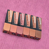 رژلب جامد مات و مخملی و کاملا سبک و خوشرنگ از برند رمانتیک مات