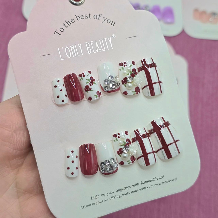 ناخن مصنوعی نگین دار و ژله ای و نشکن و بادوام برند پینک کی