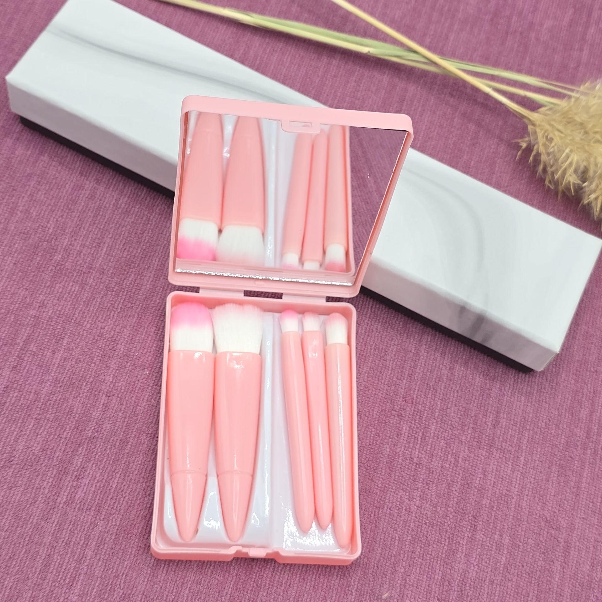 ست براش آرایشی مدل آینه دار 5 تکه با تراکم بالا