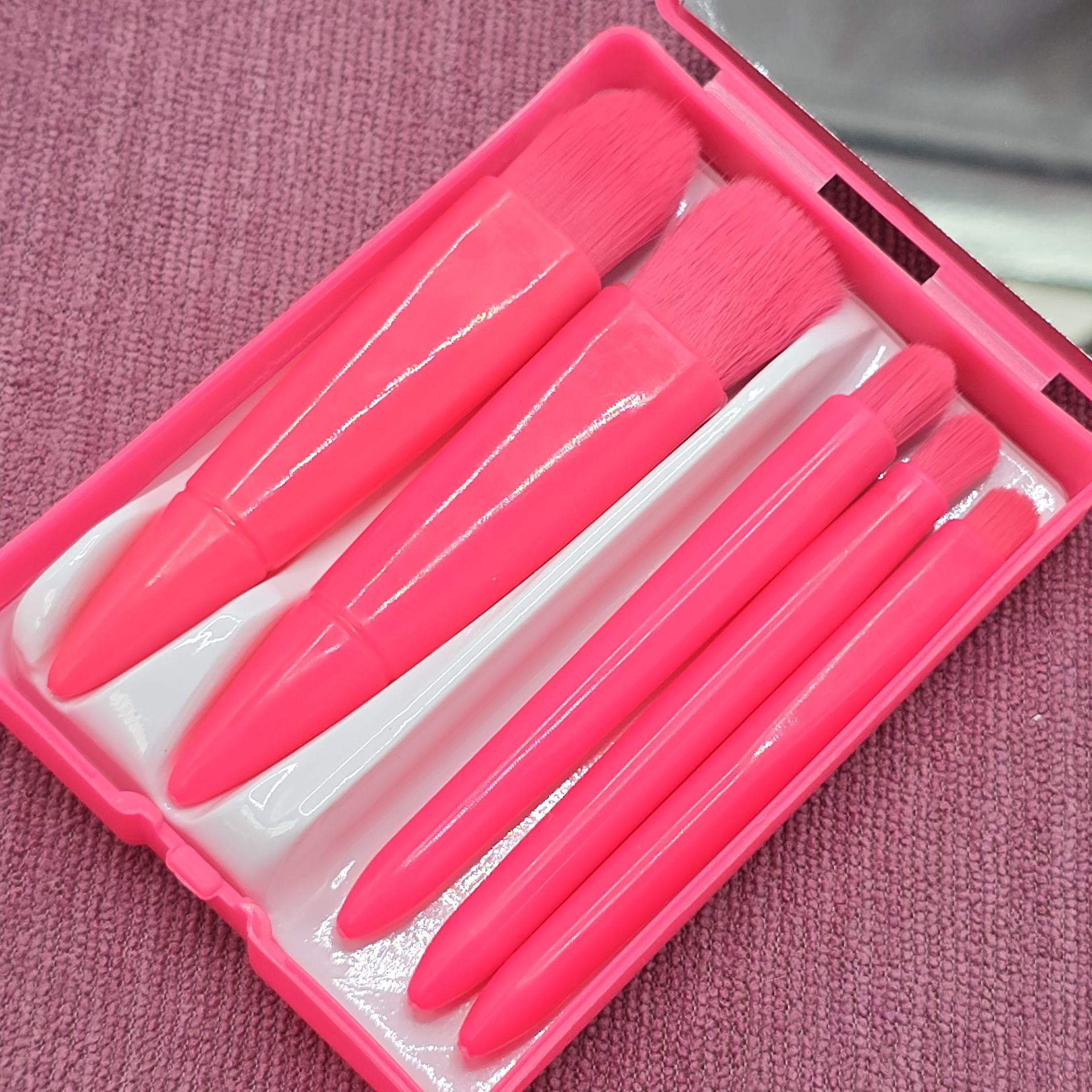 ست براش آرایشی مدل آینه دار 5 تکه با تراکم بالا