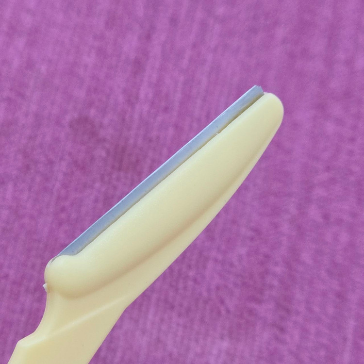 تیغ اصلاح صورت و ابرو و پشت گردن برند رازور