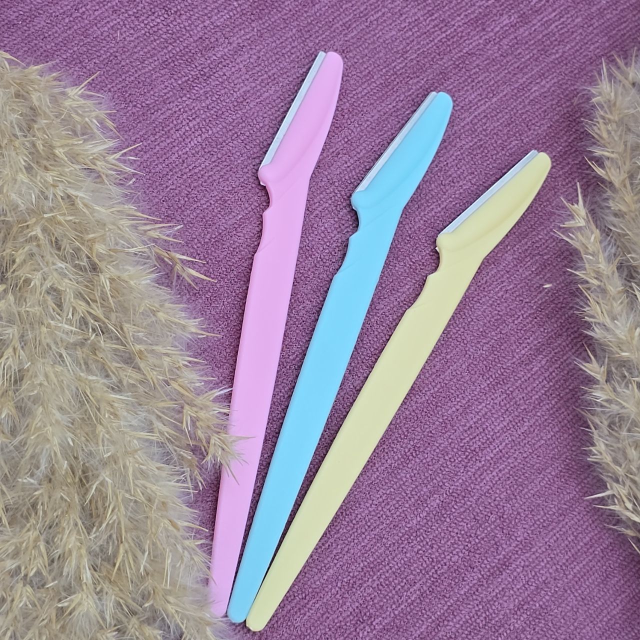 تیغ اصلاح صورت و ابرو و پشت گردن برند رازور