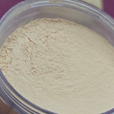 پودر فیکساتور آرایش صورت و کنترل چربی و ضدآب برند مدا