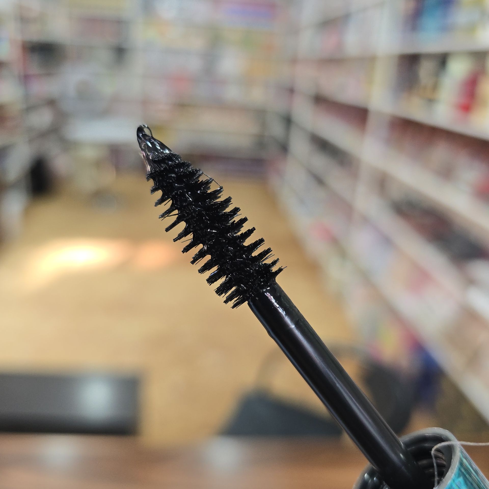 ریمل فرچه مویی حجم دهنده و خورده مژه دار برند پاشا