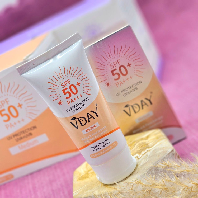 ضدآفتاب کرم پودری و گیاهی از برند ویدایی