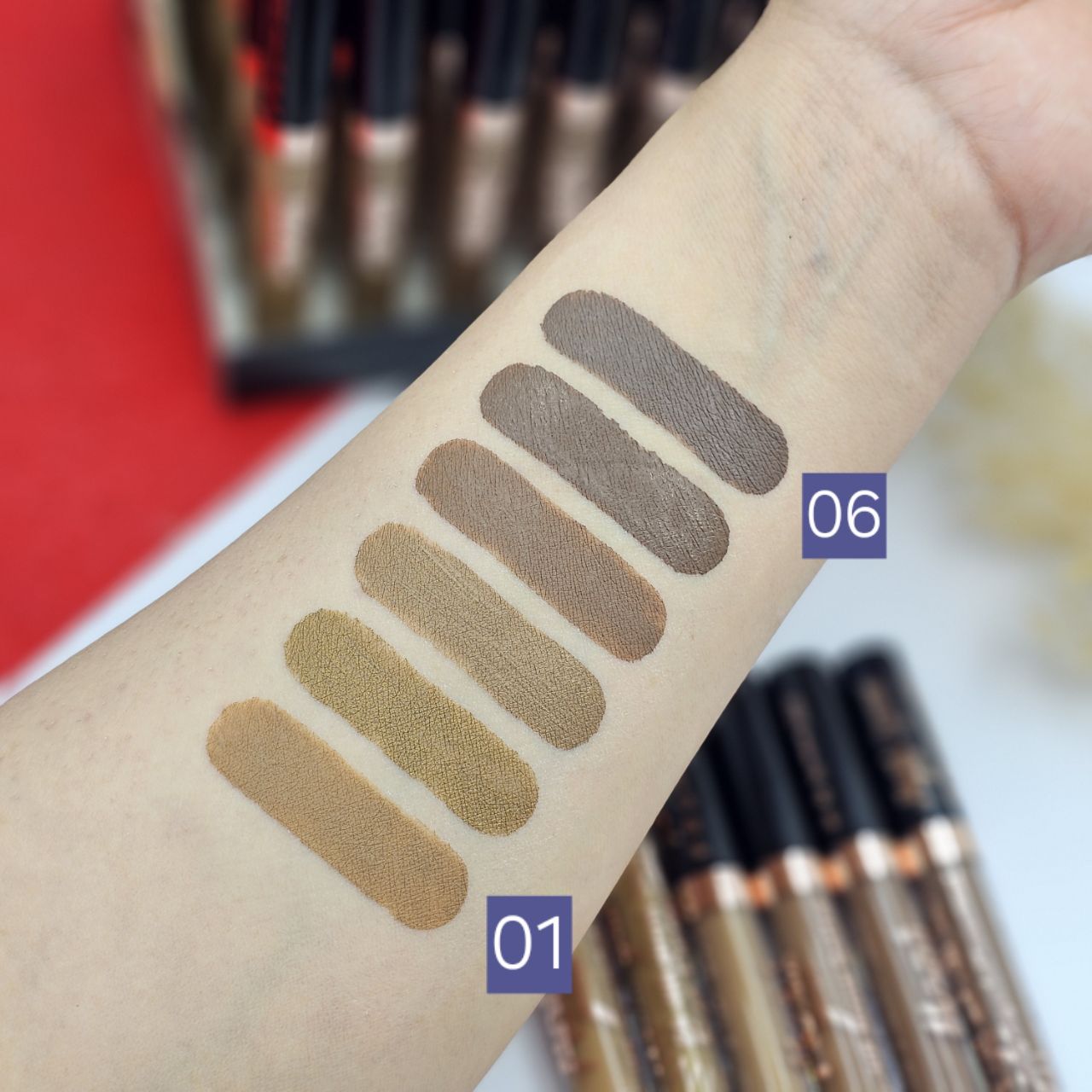 ریمل ابرو ضدآب و باکیفیت و رنگدهی عالی از برند مدا