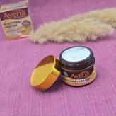 کرم سفید کننده و ضد لک برند جوانه جو دوسر آوینا کد 3117