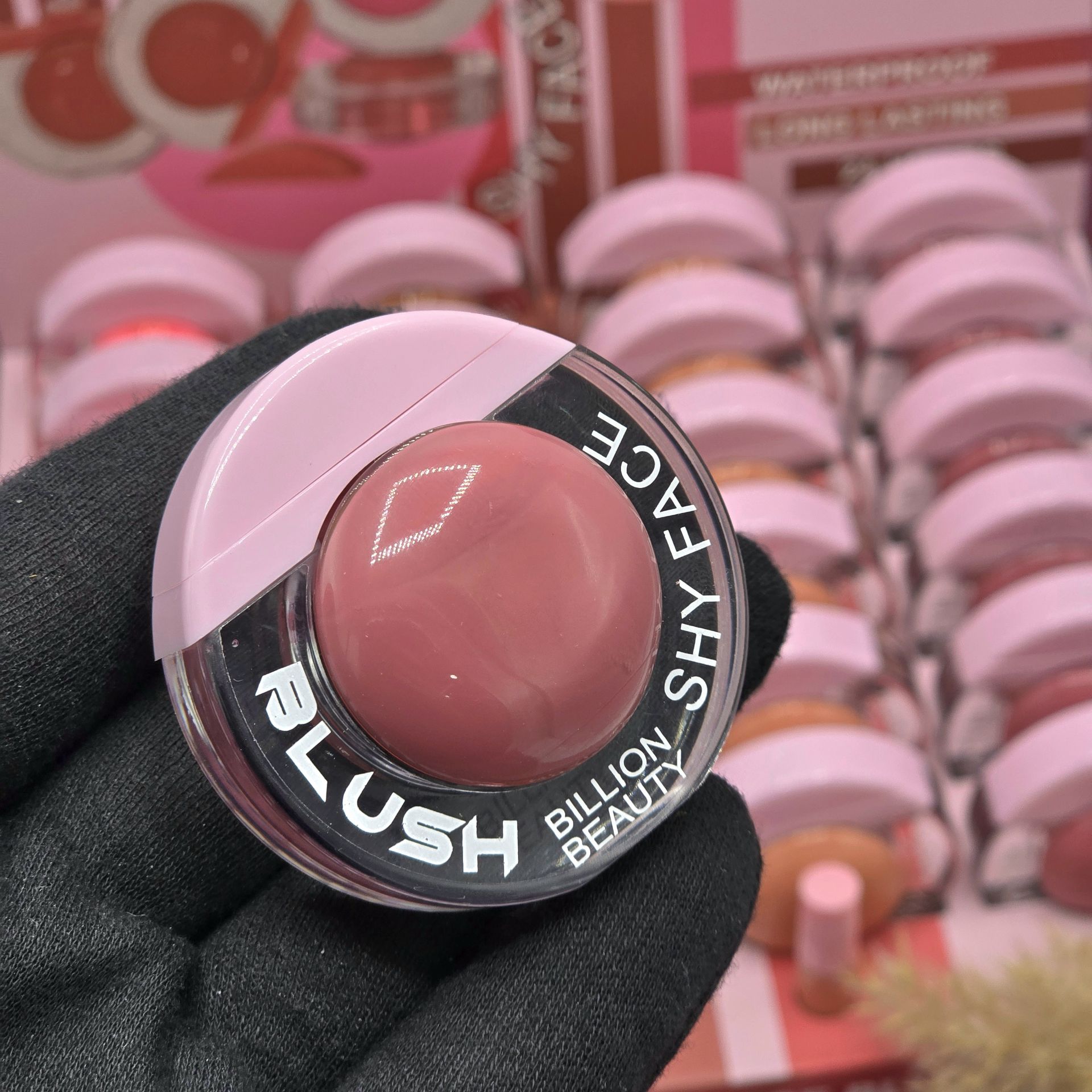 روژگونه و رژلب مایع تیوپی برند بالون بیوتی