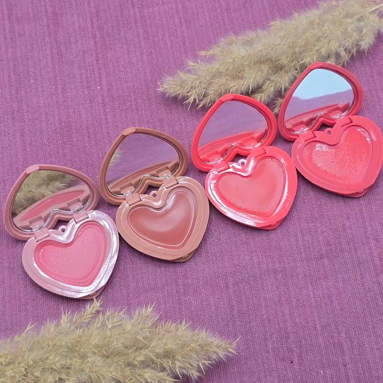 روژگونه چرب کوشنی طرح قلبی برند بالون بیوتی