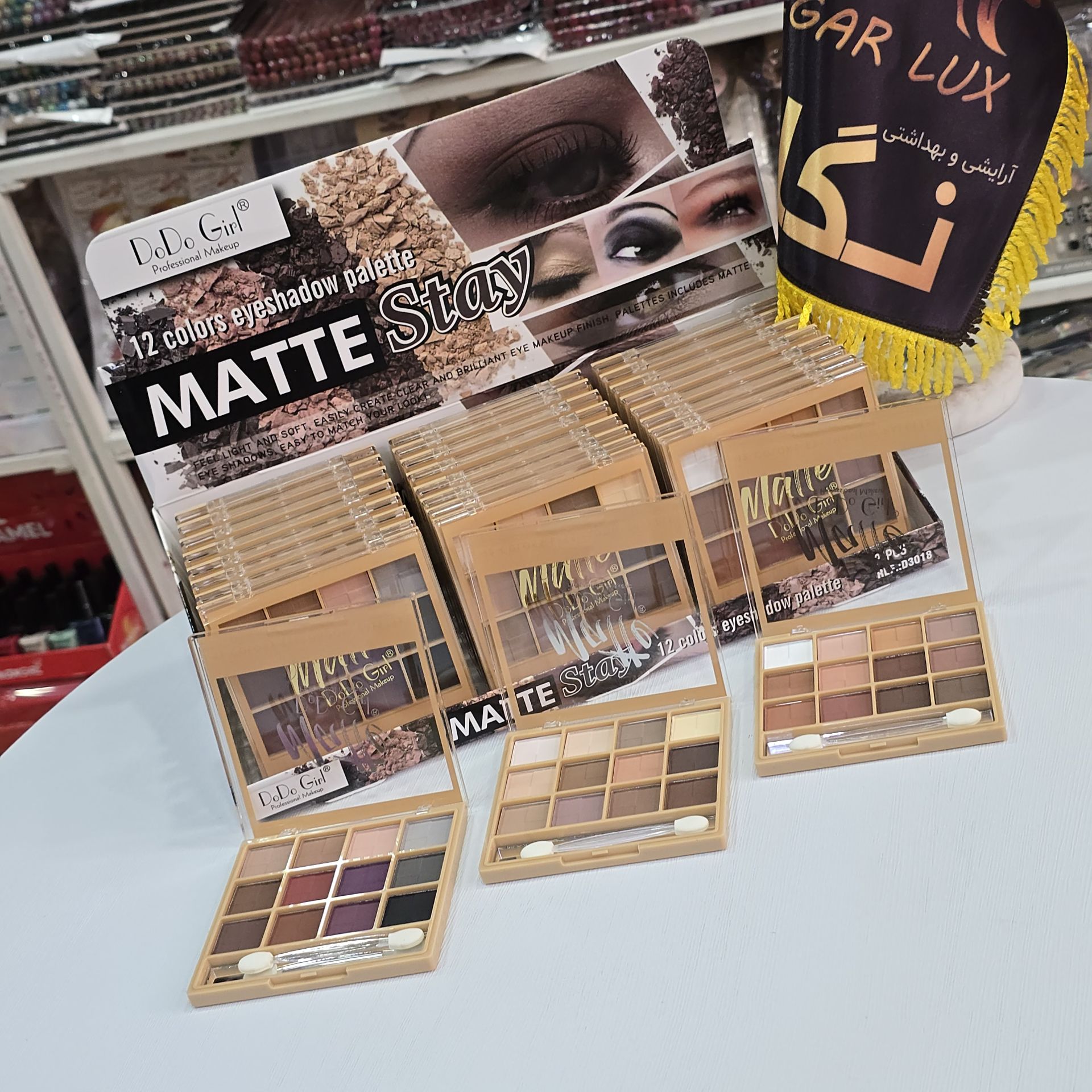 سایه چشم 12 رنگ مات برند دودوگرل